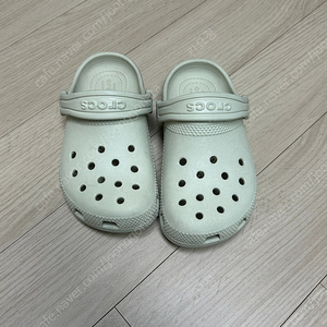 크록스 C9