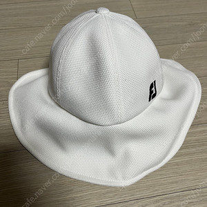풋조이 모자