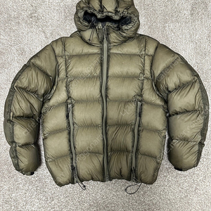[M] 언어펙티드 다운 패딩 Hooded Down