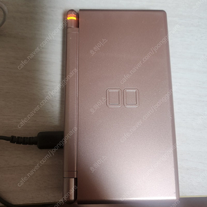 닌텐도 ds lite 로즈골드 + 충전기