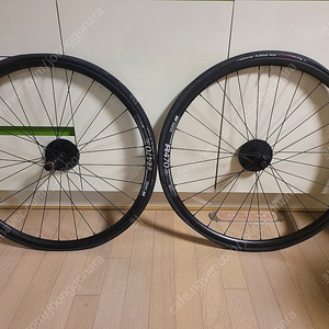 DT swiss r470 휠셋