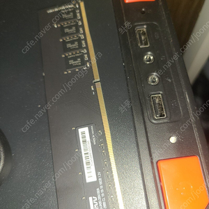 ddr4 16기가 팝니다 2666 에센코어