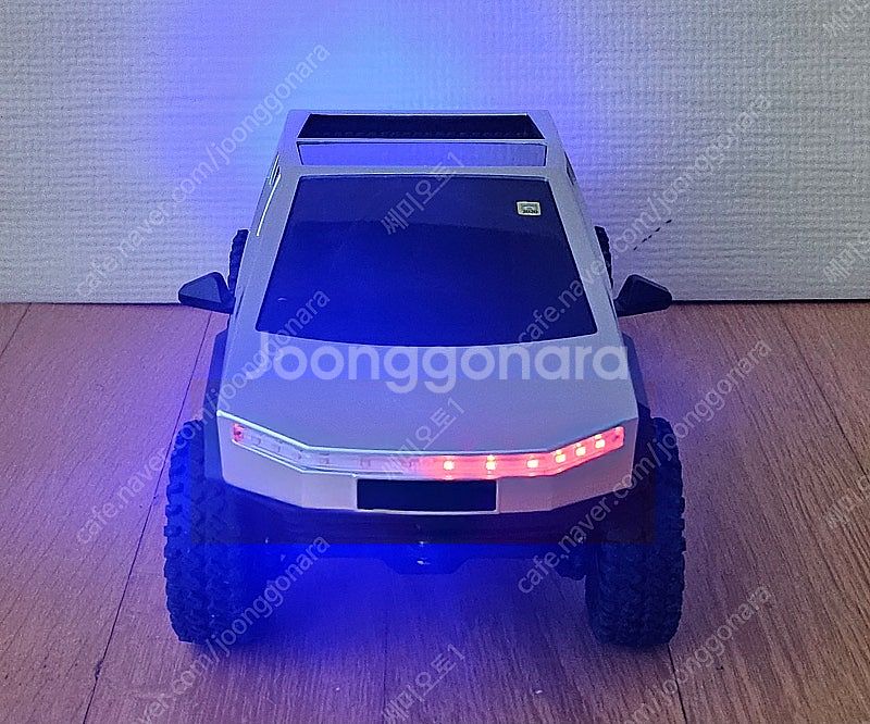 RC카 1/18 테슬라 사이버트럭 4WD 2단변속서보--5