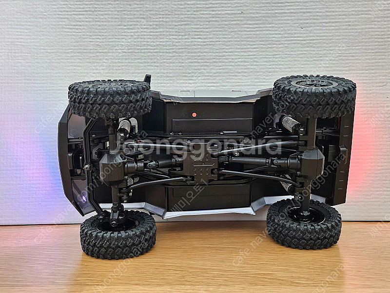 RC카 1/18 테슬라 사이버트럭 4WD 2단변속서보--8