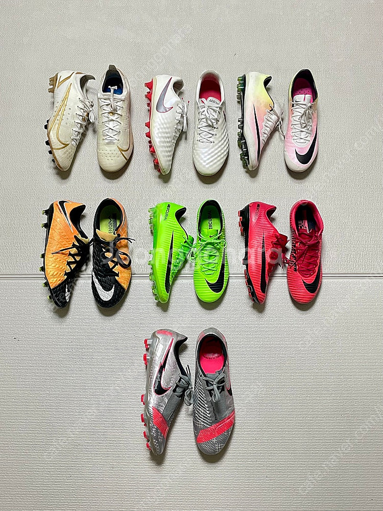 여러 축구화 판매--2