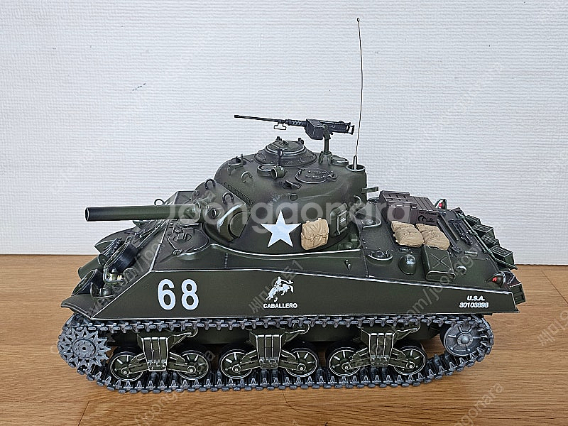RC탱크 셔먼 M4A3 henglong 1/16 (7....--1