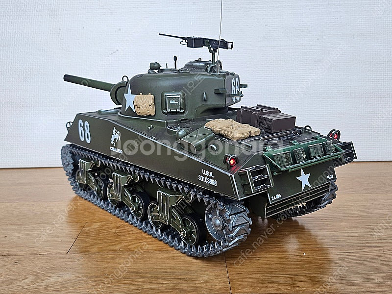 RC탱크 셔먼 M4A3 henglong 1/16 (7....--5