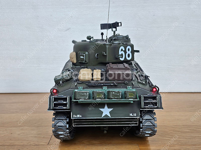 RC탱크 셔먼 M4A3 henglong 1/16 (7....--6