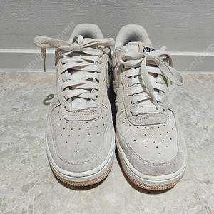 나이키 에어포스1 07 se 샌드드리프트 (DQ7583-001) 230 size 팝니다.