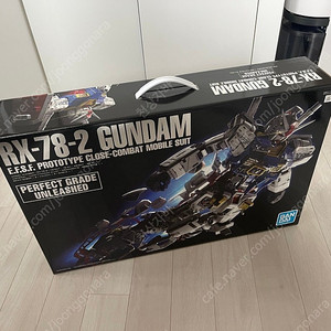 PG 언리쉬드 퍼스트 건담 RX-78-2