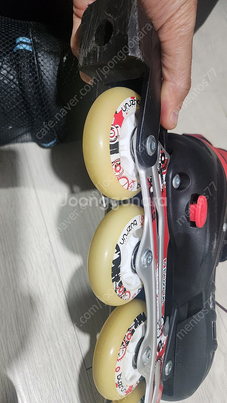 버즈런 인라인 스케이트 210~240--1