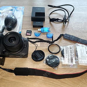 캐논EOS R10 미러리스 카메라