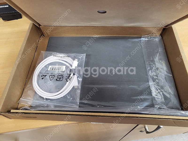 LG 그램뷰 1세대--3
