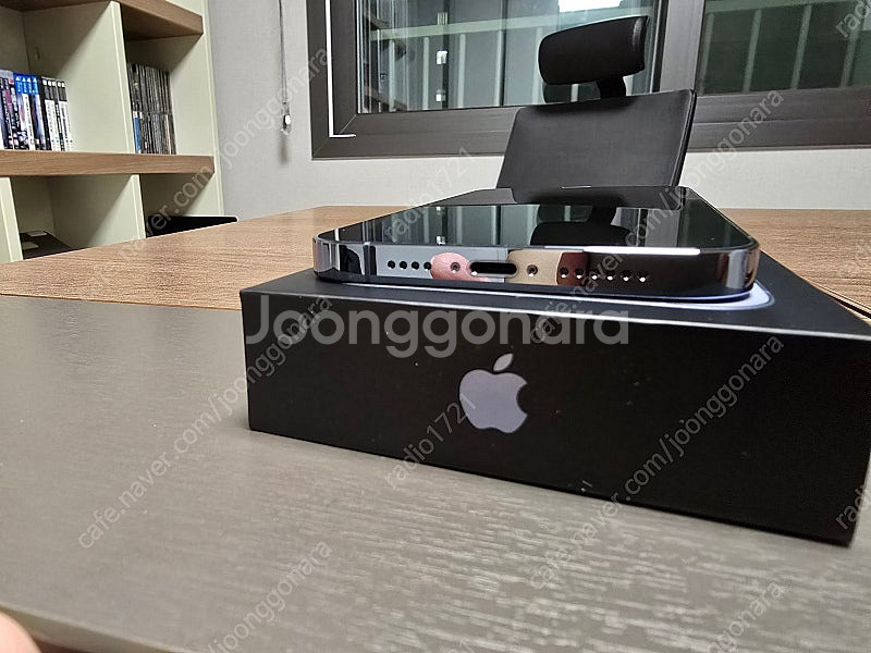 아이폰 13 프로맥스 128GB 판매합니다.--1