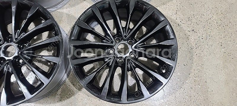 bmw 520D 럭셔리 G30 고스트크롬 18인치 순정...--1