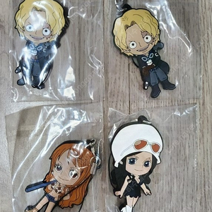 새제품 원피스 (One Piece) 사보 & 나미 & 니코 로빈 - 굿즈 & 스트랩 & 키링 & 열쇠고리 & 액세서리 판매합니다.
