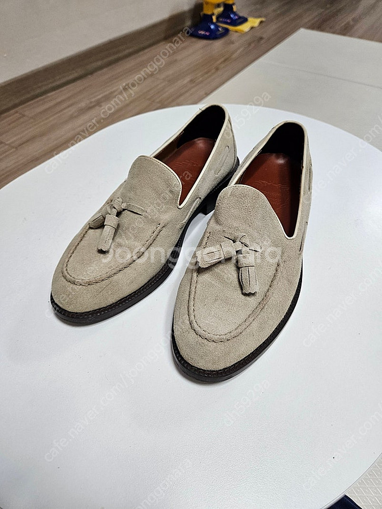 로맨틱무브 테슬로퍼(ivory) 250-255 팝니다.--1