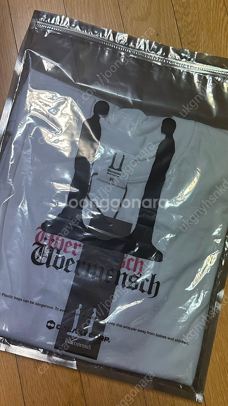 [XL, 화이트] 지드래곤 위버멘쉬 숏슬리브 반팔 티셔...--0