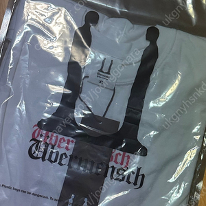 [XL, 화이트] 지드래곤 위버멘쉬 숏슬리브 반팔 티셔츠 화이트