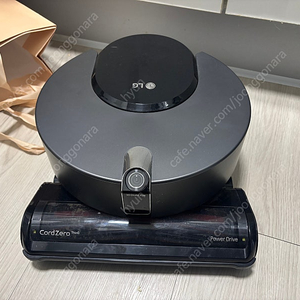 Lg 코드제로 로봇청소기 팝니다