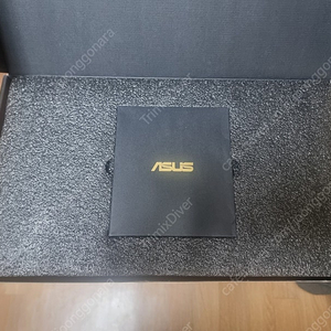 ASUS Rog Stirx 1080 내놓습니다.