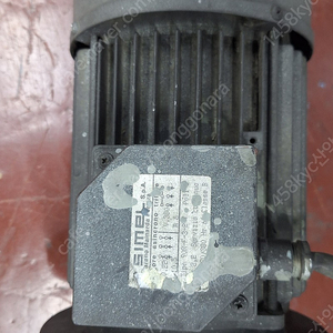 수국 보일러 모터 2.2kw 3마력 팜니다 380/220 겸용 현재는 220으로 되여있음 전철4호선 혜화역 주변 분당선 야탑역 주변 직거레, 택 착불