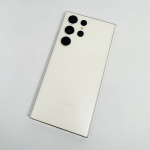 고성능 카메라 갤럭시 S23 울트라 256G 크림색상 외관깔끔 무잔상 57만원 판매해요 SKT
