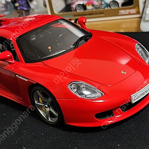 1:18 오토아트 포르쉐 카레라GT 판매합니다(가격인하)
