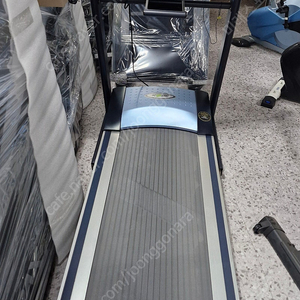 코베스포츠 750S 런닝머신판매합니다.