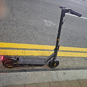 세그웨이 나인봇max. G2전동킥보드 판매