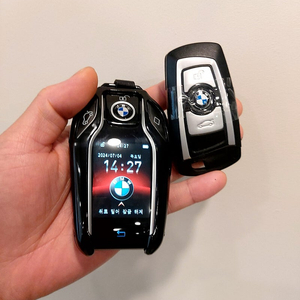 [판매]BMW 구형키 환골탈태 디스플레이 키 + 로고 엠블럼 튜닝 제작 완성
