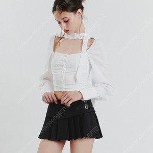 페인오어플레져 BIANCA SQUARE NECK BLOUSE white S