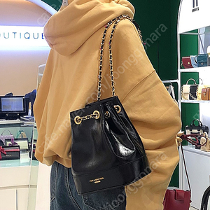 폴스부띠끄 체인백팩