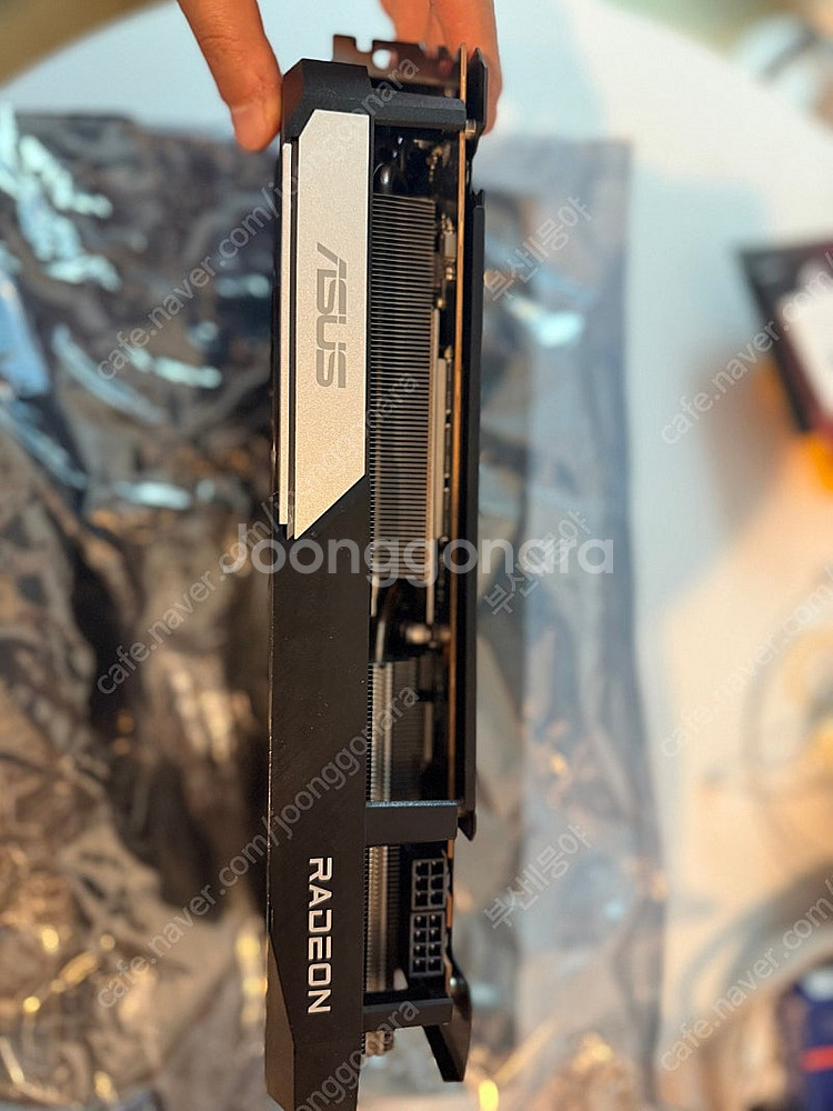 Asus 라데온 6700XT 12GB 듀얼 팝니다!--6