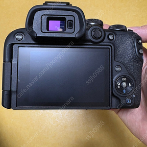 캐논 eos r10 과 rf 18-150mm 렌즈 함께 팝니다.