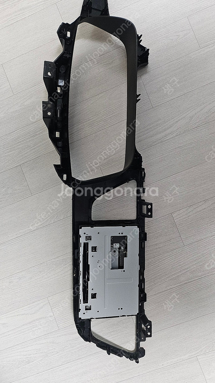 lf소나타 오디오(네비) 마감재 패널 판매합니다.--1