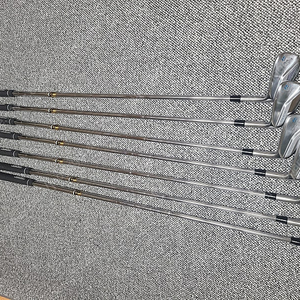 테일러메이드 P770 다이나믹 골드 s200