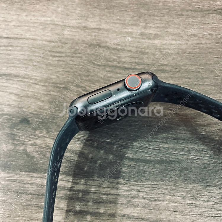 애플워치SE 나이키에디션 44MM 배터리84% 케이블 ...--2