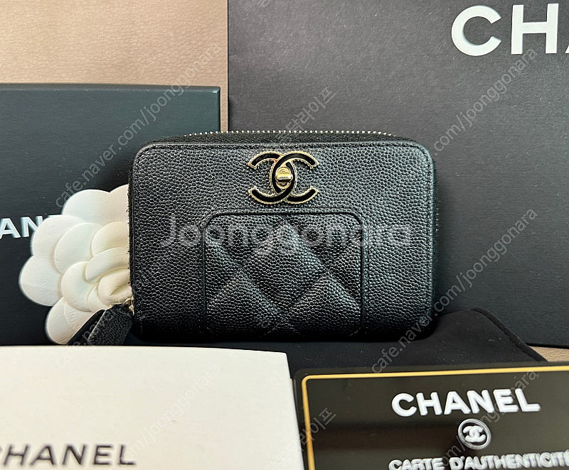 샤넬 캐비어 마드모아젤 카드 지퍼지갑 블랙--0
