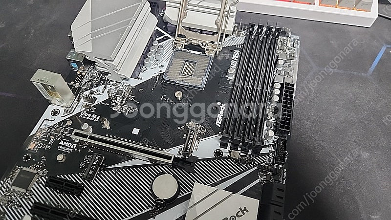 Asrock B460 Pro4--0