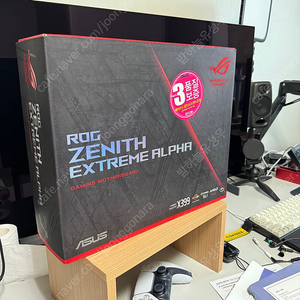 ASUS ROG ZENITH EXTREME ALPHA 미사용
