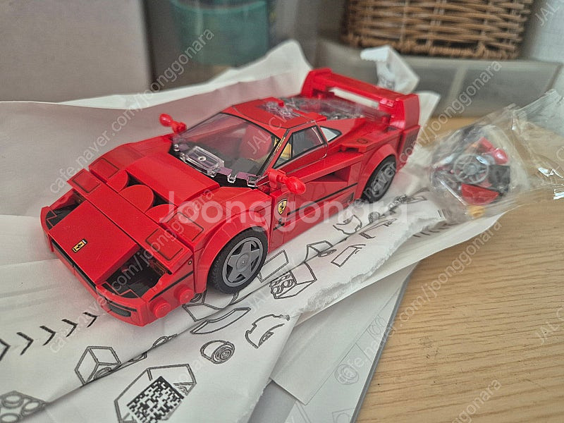 레고 76934 페라리 F40 판매합니다--3