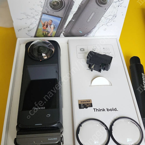 인스타360 X4 판매