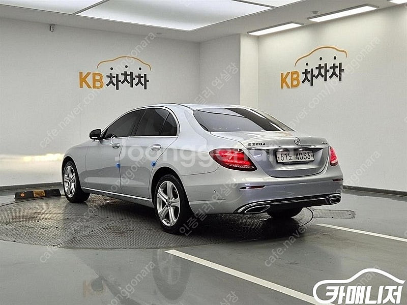 [벤츠]E-클래스 W213 E220d 4MATIC 아방...--2