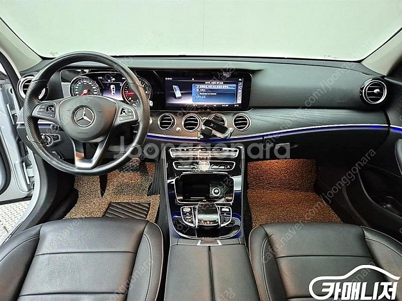 [벤츠]E-클래스 W213 E220d 4MATIC 아방...--7