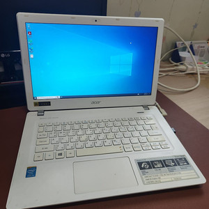 acer Aspire V13 노트북 팝니다 (V3-371-59M8)
