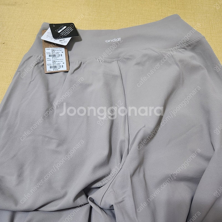 안다르 에어쿨링 맥시와이드 레깅스팬츠 숏M--1