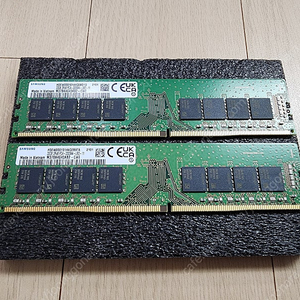 삼성 ddr4-3200Mhz 32GB x 2개 (2R 양면)