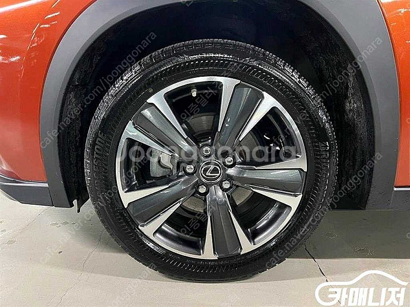 [렉서스]UX 250h 2.0 AWD 중고차중고차매입전...--4