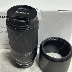 소니 FE 탐론 70-300mm 렌즈 판매합니다.
